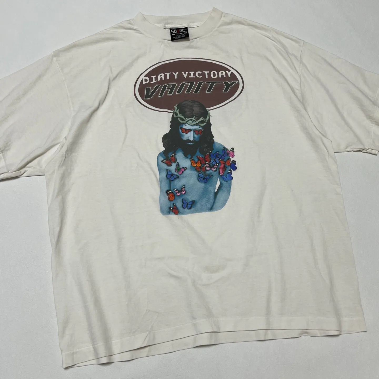 SAINT Mxxxxxx VANITY SS TEE/WHT Jesus Butterfly Print Short Sleeve Off-White S-XL Cylindrical No Side Seam Fabric 220g High Weight OE Yarn ⚠️Note: It is almost meaningless if it is not a cylindrical fabric Customized main mark/wash mark/little angel anti-counterfeiting label Original-level printing factory Top purchasing level